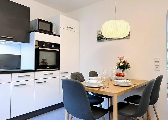 Haus Luettes Glueck, Edo-wiemken Str 33d Dangast